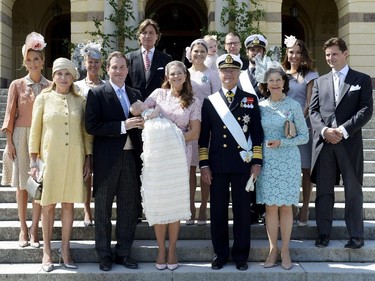 From left, Tatjana d'Abo, Eva O'Neill, Alice Bamford, husband of Princess Madeleine Christopher O'Neill, count Ernst von Abensperg und Traun, Princess Leonore, Princess Madeleine, Crown Princess Victoria, Princess Estelle, King Carl Gustaf of Sweden, Prince Daniel, Prince Carl Philip, Queen Silvia of Sweden, Louise Gottlieb and Patrick Sommerlath pose for a family photo after the christening ceremony in the Drottningholm Palace church, outside Stockholm, Sweden, on June 8, 2014.