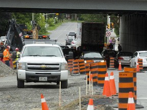 St. Laurent will be down to one lane southbound starting Tuesday for roadwork.