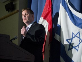 Foreign Affairs Minister John Baird backs Israel.