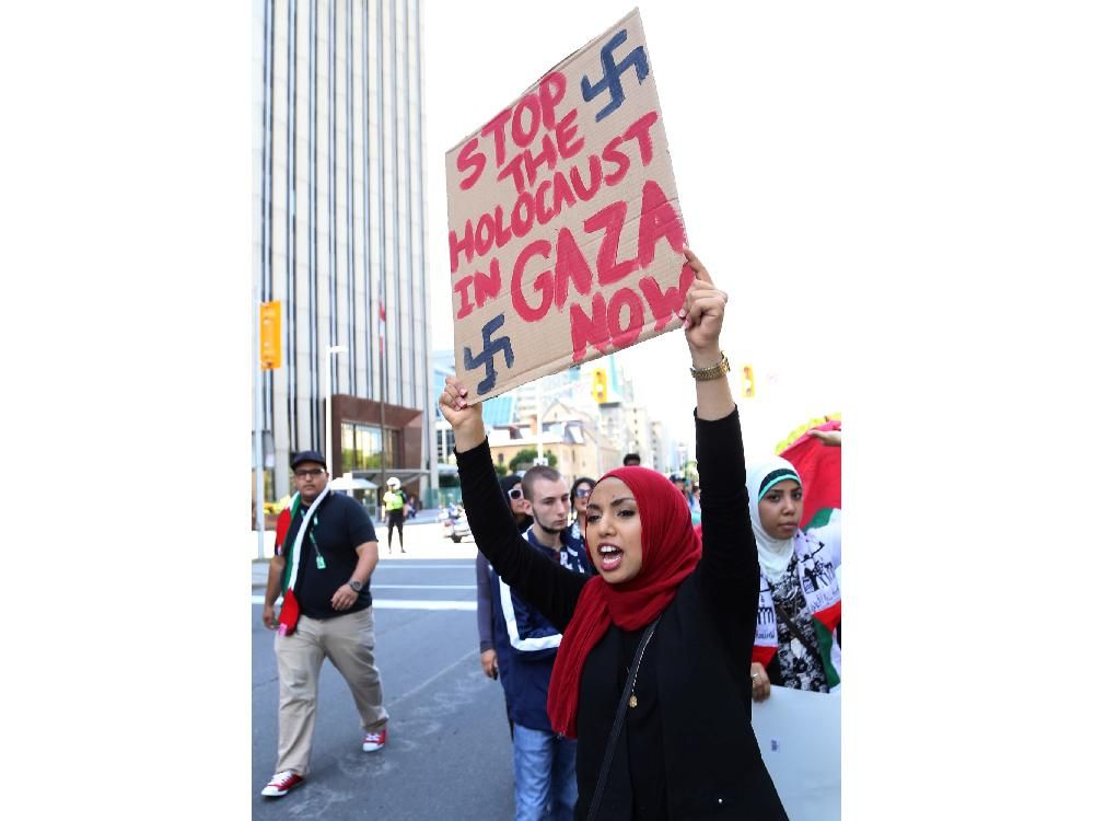 Photos: Palestinians protest bombing of Gaza | Ottawa Citizen