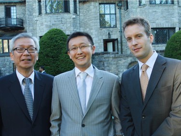 Korean Ambassador Hee Yong Cho hosted a dinner in honour of Paul Hong, former senior policy adviser to foreign minister, at his residence June 19. From left: From left, Ambassador Cho, Hong and Ray Novak, chief of staff in the PMO.