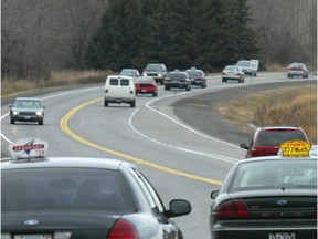 The Airport Parkway between Brookfield Road and Hunt Club Road will be closed from 8 p.m. Sunday until Monday at 4 a.m.