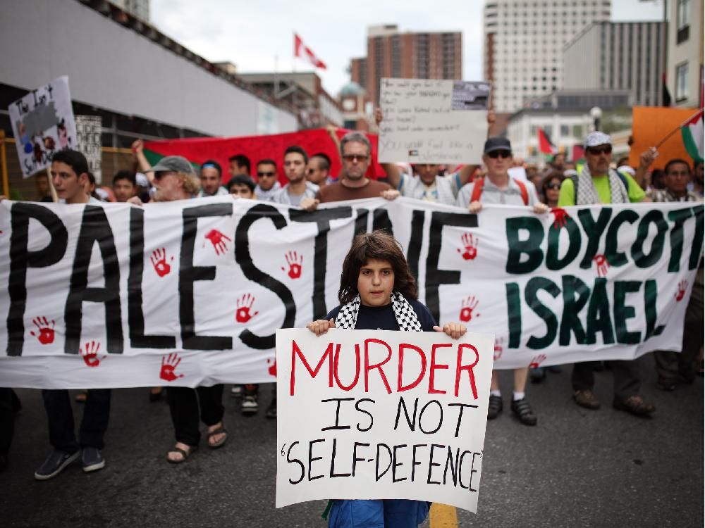 Pro-Gaza Protesters Condemn Canada's Unqualified Support Of Israel ...