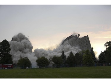 The Sir John Carling Building in Ottawa was demolished early Sunday morning, July 13, 2014.