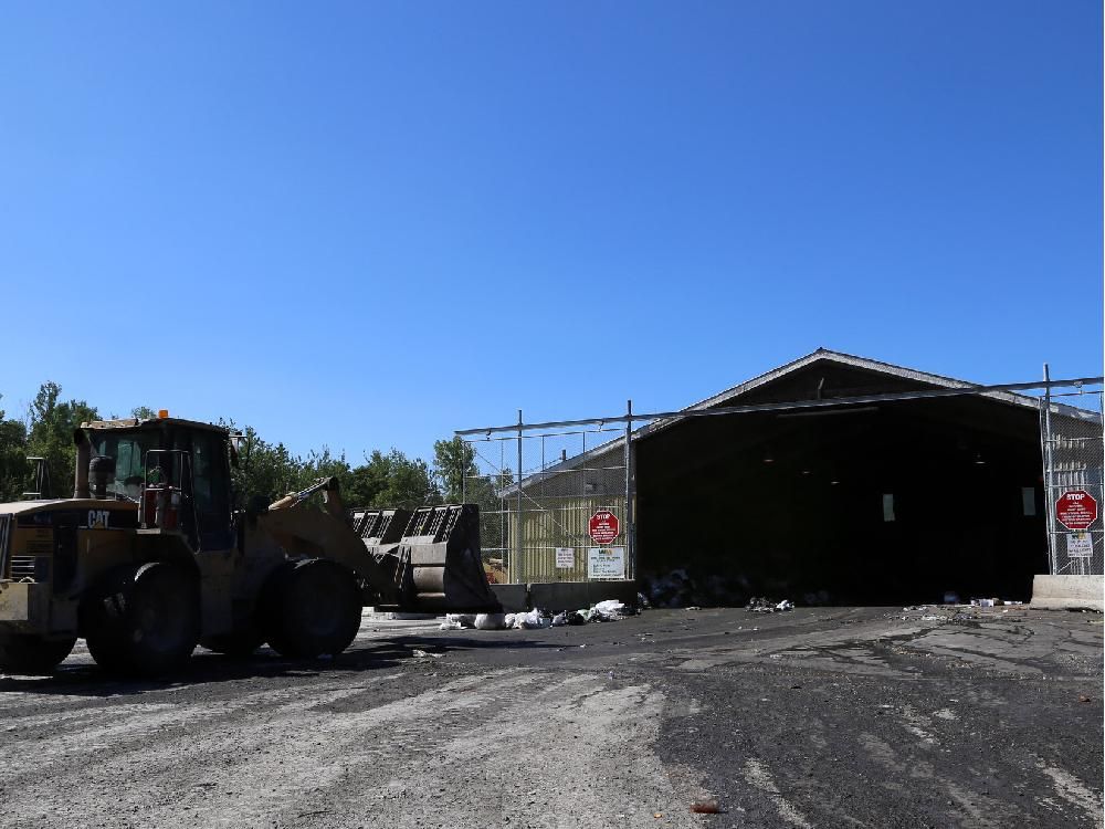 Landfill Expansion Neighbourhood Concerns Ottawa Citizen   This Waste Transfer Station Is Located At The Carp Dump In Carp Ottawa Thursd2 