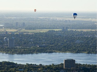 Balloons float over Ottawa-Gatineau Friday, August 29, 2014.