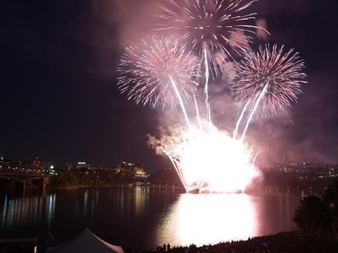 Casino du Lac-Leamy Sound of Light fireworks as viewed from the Canadian Museum of History along Ottawa River in Gatineau (Quebec), Saturday, August 2, 2014. T