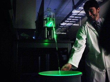 A demonstration of Photons and lasers occurs at the University of Ottawa's Advanced Research Complex on September 30, 2014 during the official opening.