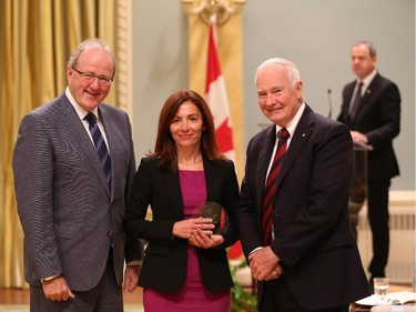 Anna Kapiniari receives on behalf of her team, the 2014 Public Service Award of Excellence 2014 for Large-Scale Special Event or Project. Congratulations to the Canadian Space Agency's communications team for leading an unprecedented outreach campaign during Chris Hadfield's five-month mission as the commander of the International Space Station. The team members organized countless events with Canadian students, produced videos and other content, and worked with partners across Canada. Their tireless efforts helped inspire the next generation of scientists, engineers and explorers, and Canadians in general, to view science and technology in a new light. The team's performance, combined with Colonel Hadfield's engagement and enthusiasm, united our nation in pride and focused international attention on Canada's achievements in space.