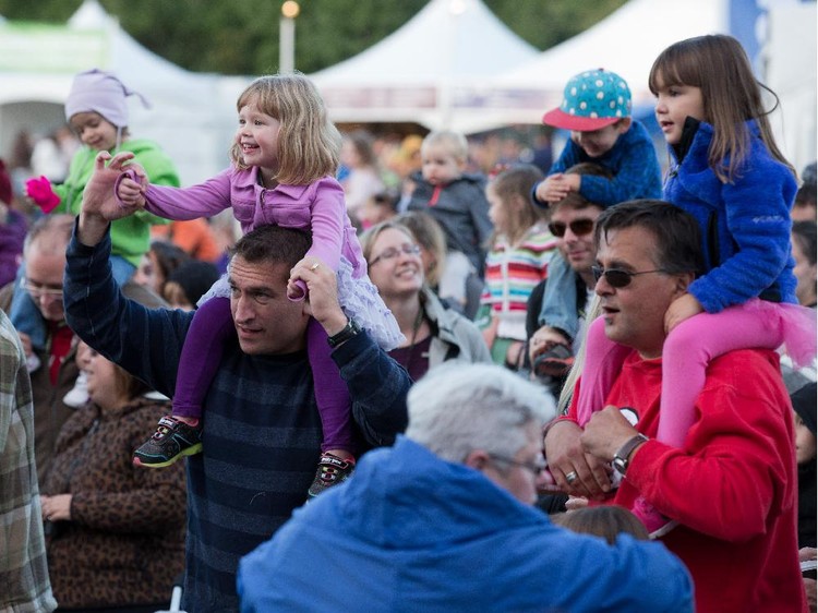 Photos Friday at Ottawa Folk Fest Ottawa Citizen
