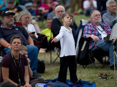 Fans young and old enjoy the show as the annual Ottawa Folk Festival kicks off Wednesday evening at Hog's Back Park.
