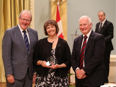 Hélène C. Shirreff, receives on behalf of her team, the 2014 Public Service Award of Excellence 2014 for Employee Innovation. The Blueprint 2020 team is recognized for its success in building a culture of engagement that is transforming the Public Service of Canada. Comprising members from a broad range of departments, the team has shown dedication and creativity in reaching employees countrywide as part of the largest-ever public service engagement exercise. Its innovative use of social media fostered a grassroots, two-way dialogue. Working with a network of engagement champions and horizontal communities, the team fostered discussions that inspired public servants, reaffirmed their pride in and commitment to serving Canadians, and fuelled a collective appetite for continuous renewal and engagement.