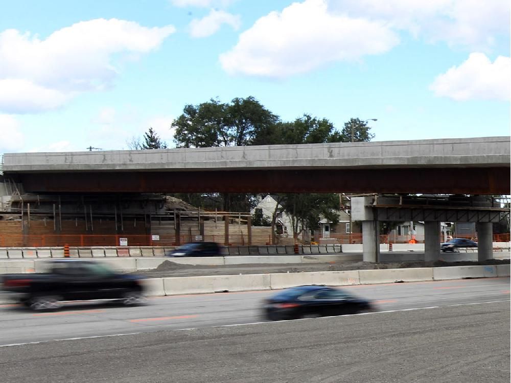 Lees overpass set to open to pedestrians and cyclists Monday Ottawa