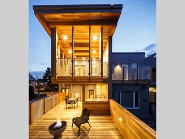 The same two-storey deck that won architect Christopher Simmonds and RND Construction the exterior details award, also won them the new category of exterior living space. The project was also named the People's Choice Award following voting at the recent fall Home & Design Show.