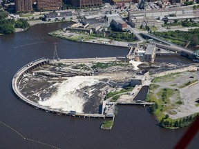 Aerial view of Chaudière Falls area.