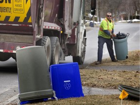 The city has launched an app to tell people what kind of trash — blue box, black box, green bin and residual waste — is being collected each week.