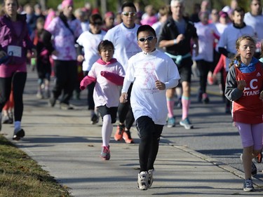 Runners take part in the CIBC Run for the Cure in Ottawa on Sunday, October 5, 2014. 7, 100 participants gathered at Tunney's Pasture for the annual event's 23rd year.