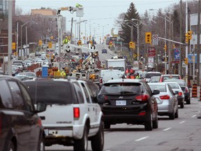 A group of Ontario mayors seeks a focus on infrastrcutre and transit in the next federal election.