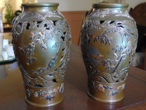 These Japanese bronze vases are 'outstanding' and worth about $7,000.