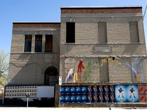 Boarded-up former school at Cumberland and Murray streets in 2010.