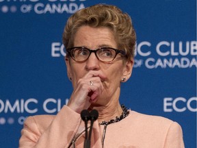 Ontario Premier Kathleen Wynne delivers remarks during an Economic Club of Canada luncheon in Toronto on Monday, December 15 2014.THE CANADIAN PRESS/Chris Young