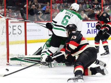 Mika Zibanejad (93) of the Ottawa Senators scores against the Dallas Stars during first period NHL action.