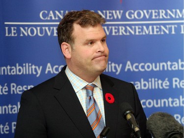 2006: John Baird discusses progress of proposed Federal Accountability Act now before the Senate, November 1, 2006.