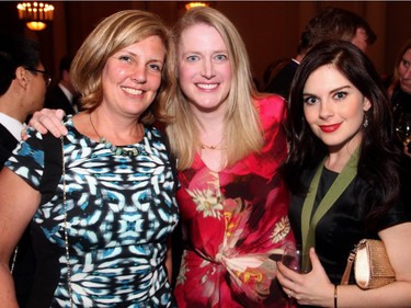 From left, Canadian Press Ottawa bureau chief Heather Scoffield with Ailish Campbell, VP with the Canadian Council of Chief Executives, and Globe and Mail journalist Robyn Doolittle at the Politics and the Pen dinner held at the Fairmont Chateau Laurier on Wednesday, March 11, 2015.