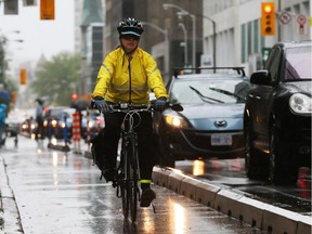 Ottawa police want Ontario's proposed distracted driving legislation to include cyclists.