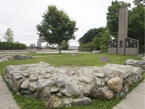 Canadian Building Trades Monument will be erected near the ruins of Col. John By's home in Major's Hill Park.