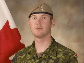 Sergeant Andrew Joseph Doiron, member of the Canadian Special Operations Regiment based at Garrison Petawawa, Ontario.  Sergent Andrew Joseph Doiron, membre du R¾©giment d'op¾©rations sp¾©ciales du Canada bas¾© ¾ la garnison de Petawawa, Ontario.