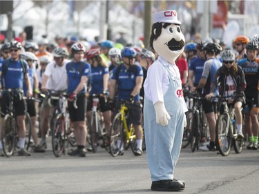 Nearly 1000 participance took part in the 70km CN Cycle for CHEO race in Ottawa, May 3, 2015.