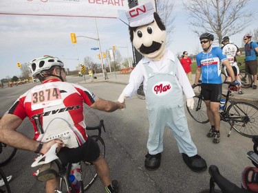 Nearly 1000 participance took part in the 70km CN Cycle for CHEO race in Ottawa, May 3, 2015.