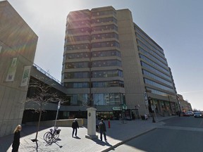 Water tests at Place du Centre in Gatineau showed that legionella bacteria levels are now at a safe level.