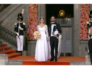 Prince Carl Philip of Sweden and his wife Princess Sofia of Sweden pose after their marriage ceremony on June 13, 2015 in Stockholm, Sweden.