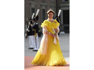 Queen Sonja of Norway arrives for the wedding of Sweden's Crown Prince Carl Philip and Sofia Hellqvist at Stockholm Palace on June 13, 2015.