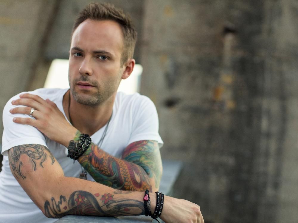 Bluesfest preview: Dallas Smith, a little bit rock and roll and a lot ...