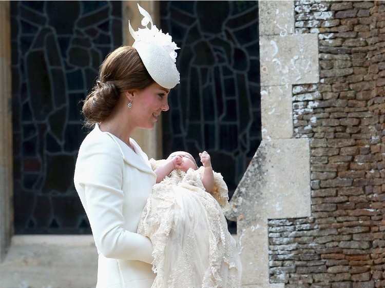 Photos Royal family attend Princess Charlotte's christening Ottawa