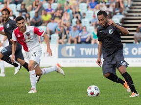The Ottawa Fury tied the Minnesota United 1-1 Saturday in NASL action.
