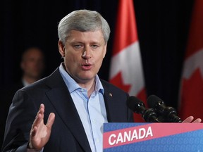 Conservative leader Stephen Harper makes a campaign stop in Rockland, Ontario, on Sunday, August 23, 2015.  THE CANADIAN PRESS/Sean Kilpatrick