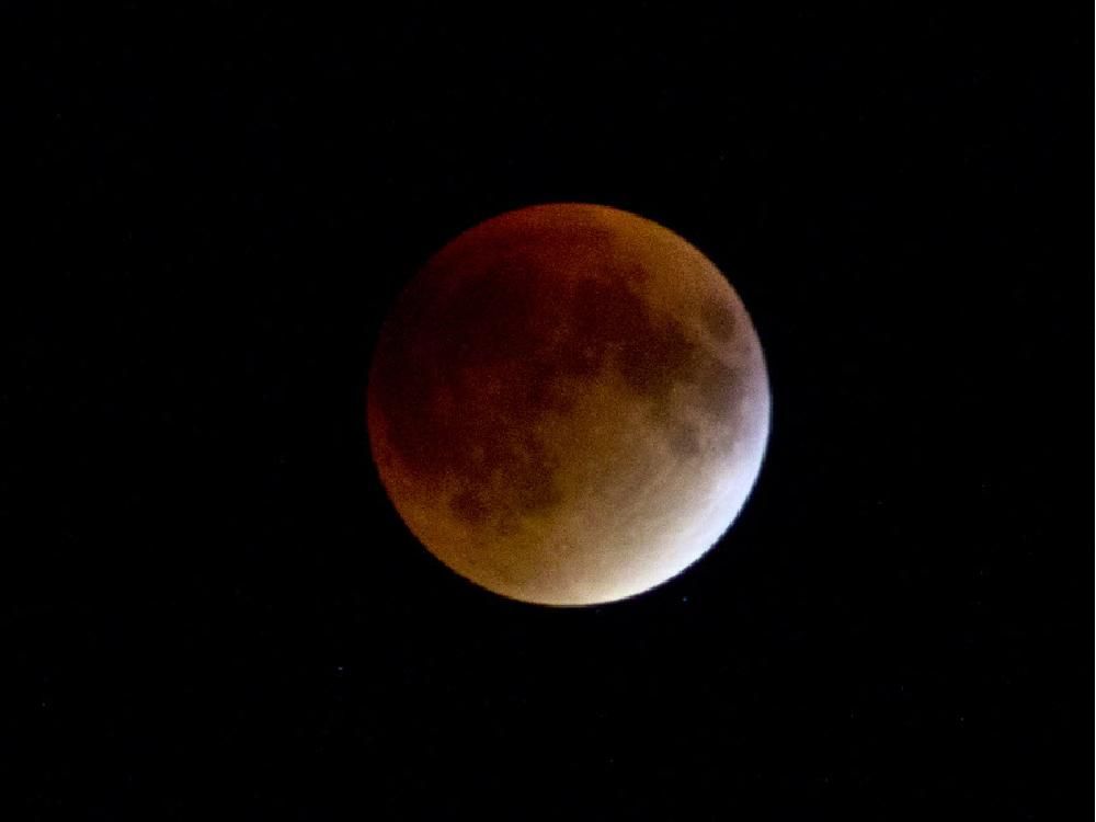 Look up, Ottawa Lunar eclipse coming Jan. 20, and the next one isn't