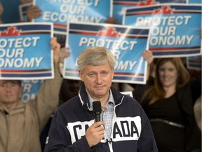 Conservative Leader Stephen Harper speaks to supporters Monday,  September 14, 2015  in Kamloops, B.C.THE CANADIAN PRESS/Ryan Remiorz