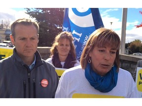 Liberal candidate Chris Rodgers, left, with Debi Daviau, president of Professional Institute of the Public Service of Canada, at a rally Wednesday in Manotick. (Blair Crawford/Ottawa Citizen)