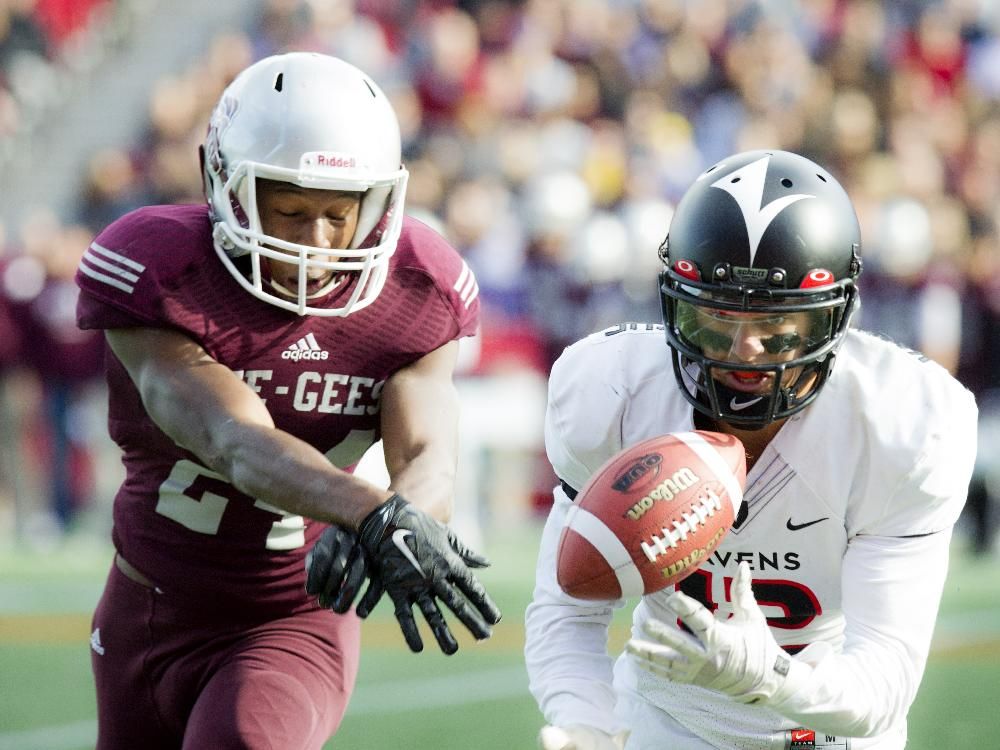 Carleton Ravens Football - Go Ravens