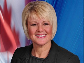Cheryl Gallant, Conservative, Renfrew-Nipissing-Pembroke, 2015