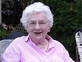 Helen Clost (1918-2015).