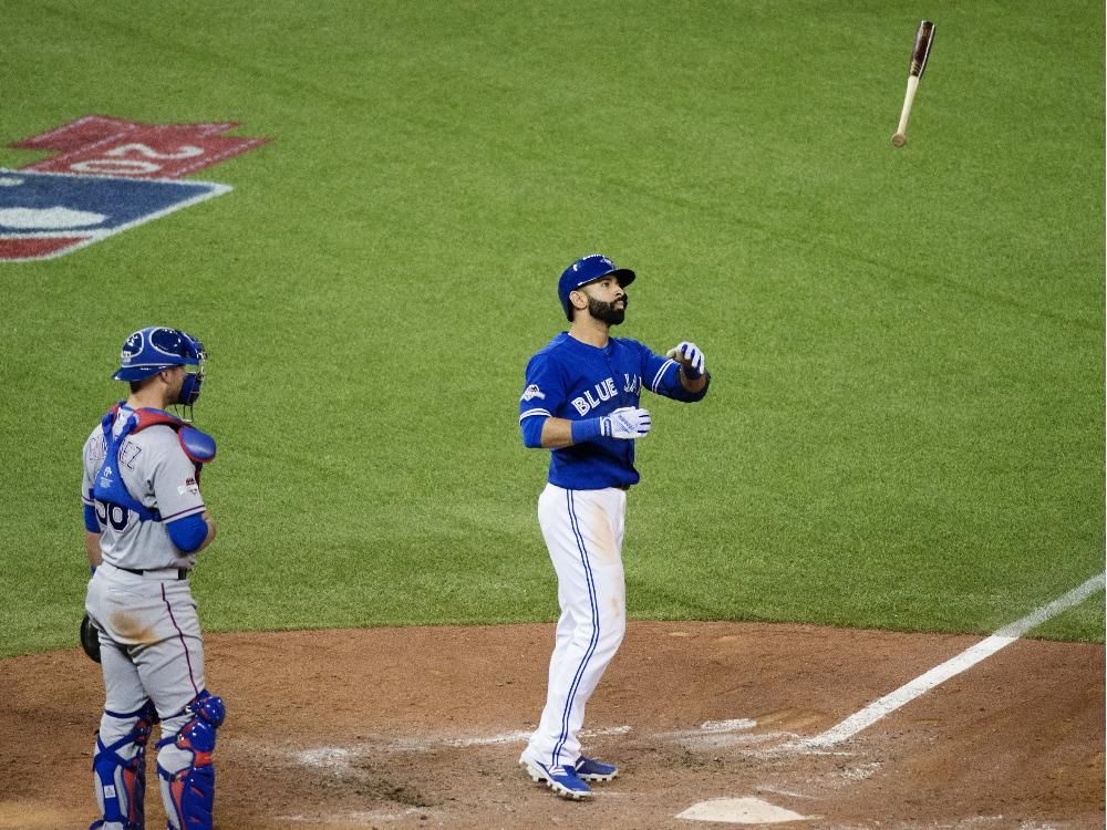 Fantasy Baseball: Jose Bautista Stays With The Blue Jays