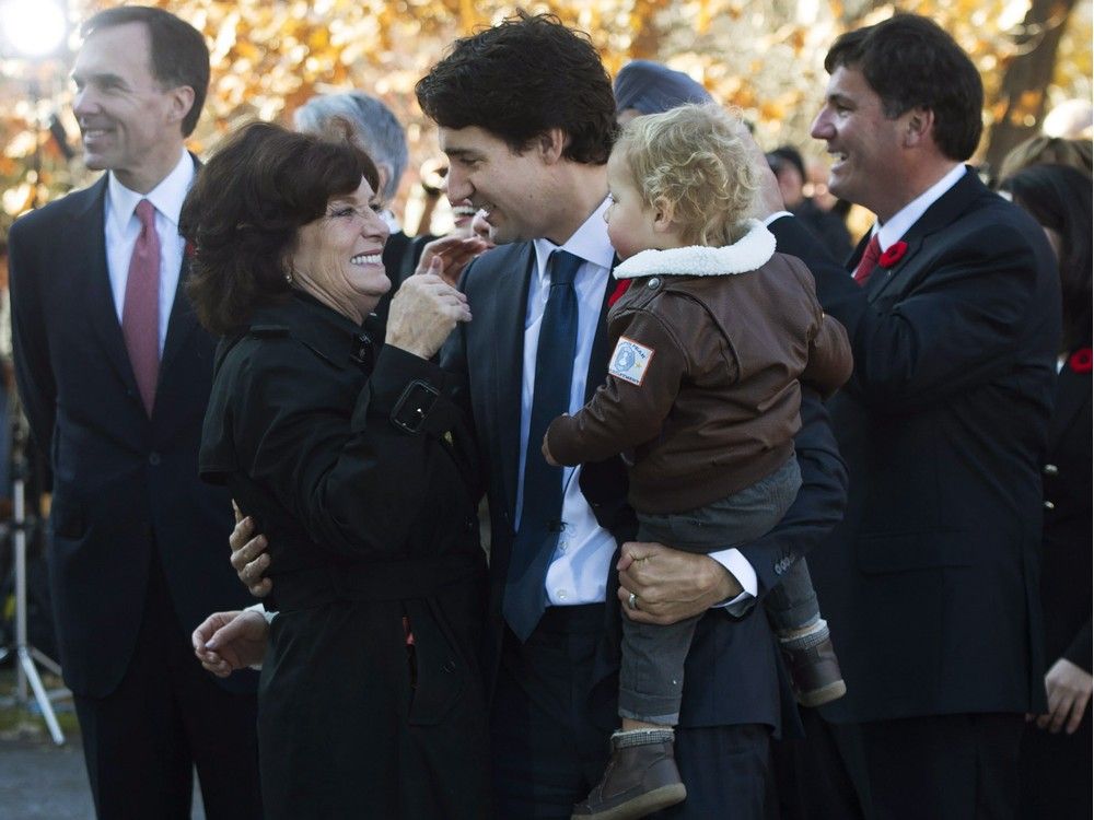 Photos: Trudeau Family At Rideau Hall Swearing-in Ceremony | Ottawa Citizen