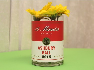 This year's Ashbury Ball, held Saturday, November 7, 2015, at Ashbury College in Rockcliffe Park, presented guests with a creative Andy Warhol "Fifteen Minutes of Fame" theme.