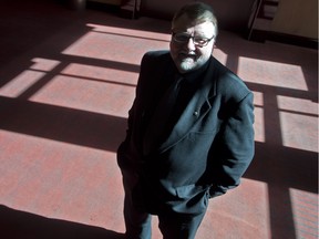 Ben Heppner will receive an honorary doctorate from Carleton University Saturday.